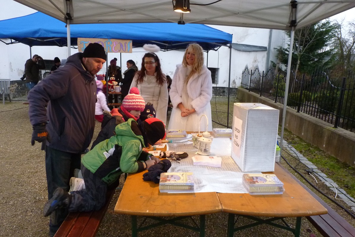 Mikuláš a rozsvěcení vánočního stromu 3.12.2017 Zábřeh