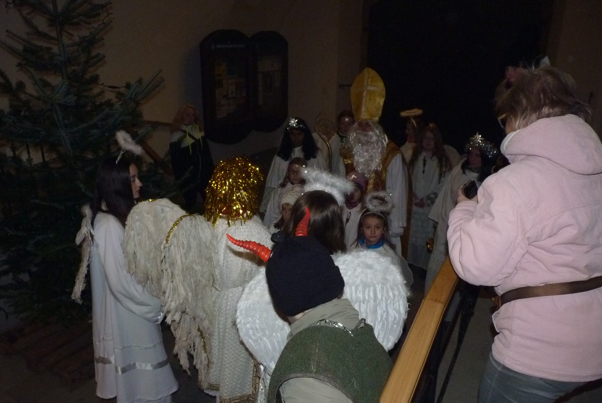 Mikuláš a rozsvěcení vánočního stromu 3.12.2017 Zábřeh